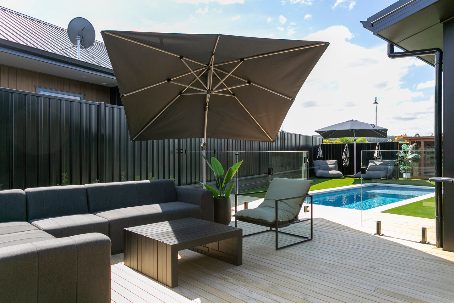 Book your stay at ONE ELEVEN | ON THE MILE